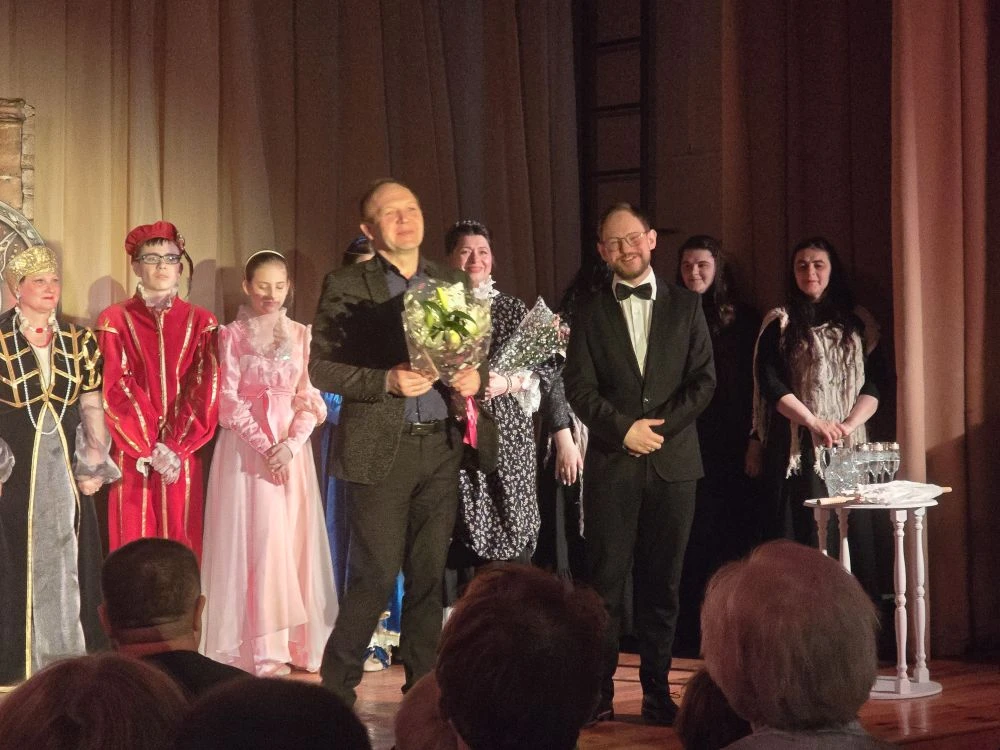 🎭Друзья, мы до сих пор под впечатлением — в театре «БУМС» с грандиозным успехом прошёл...