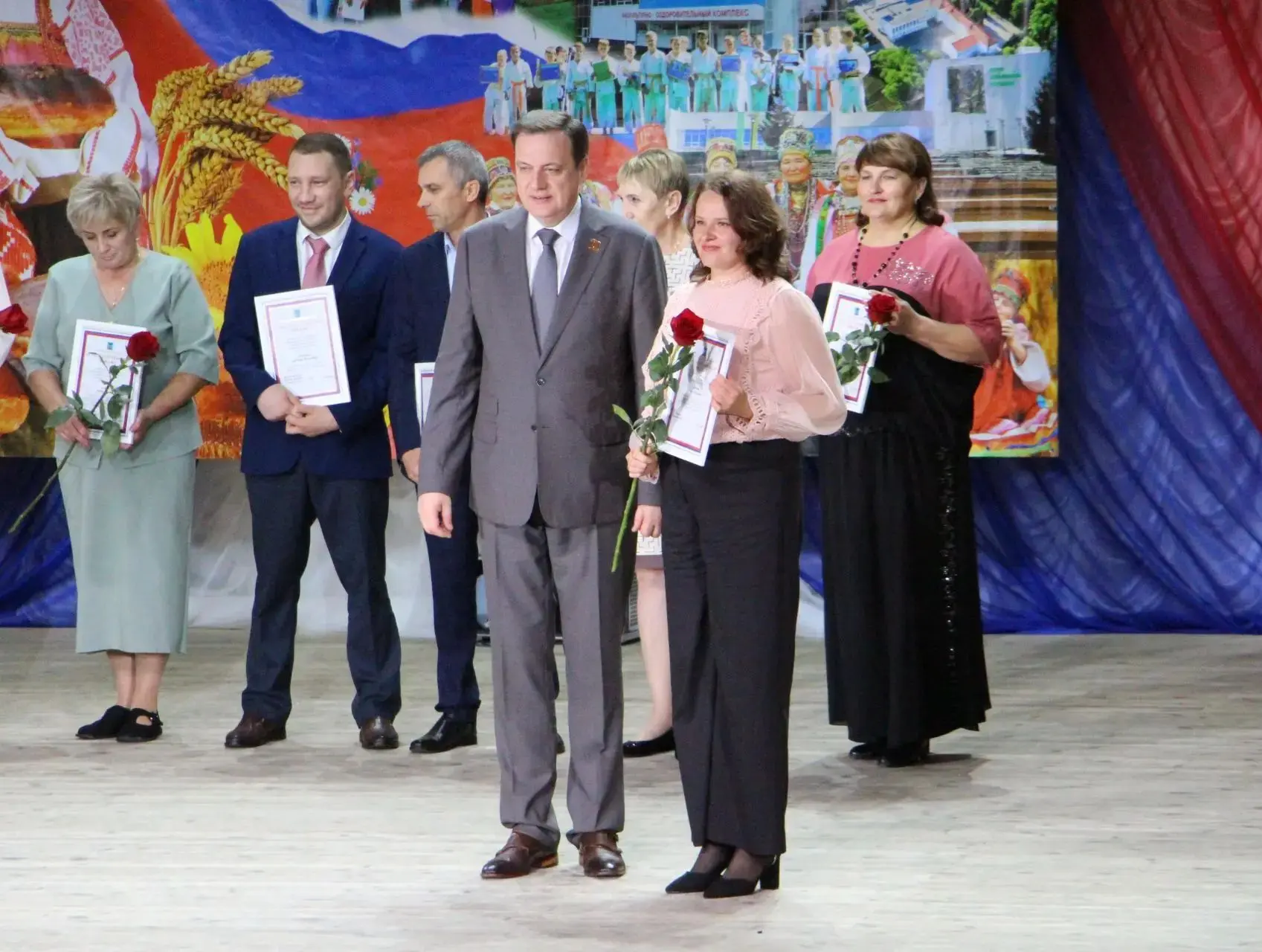 🎉В честь 98-й годовщины образования Ивнянского муниципального округа в Центре культурн...