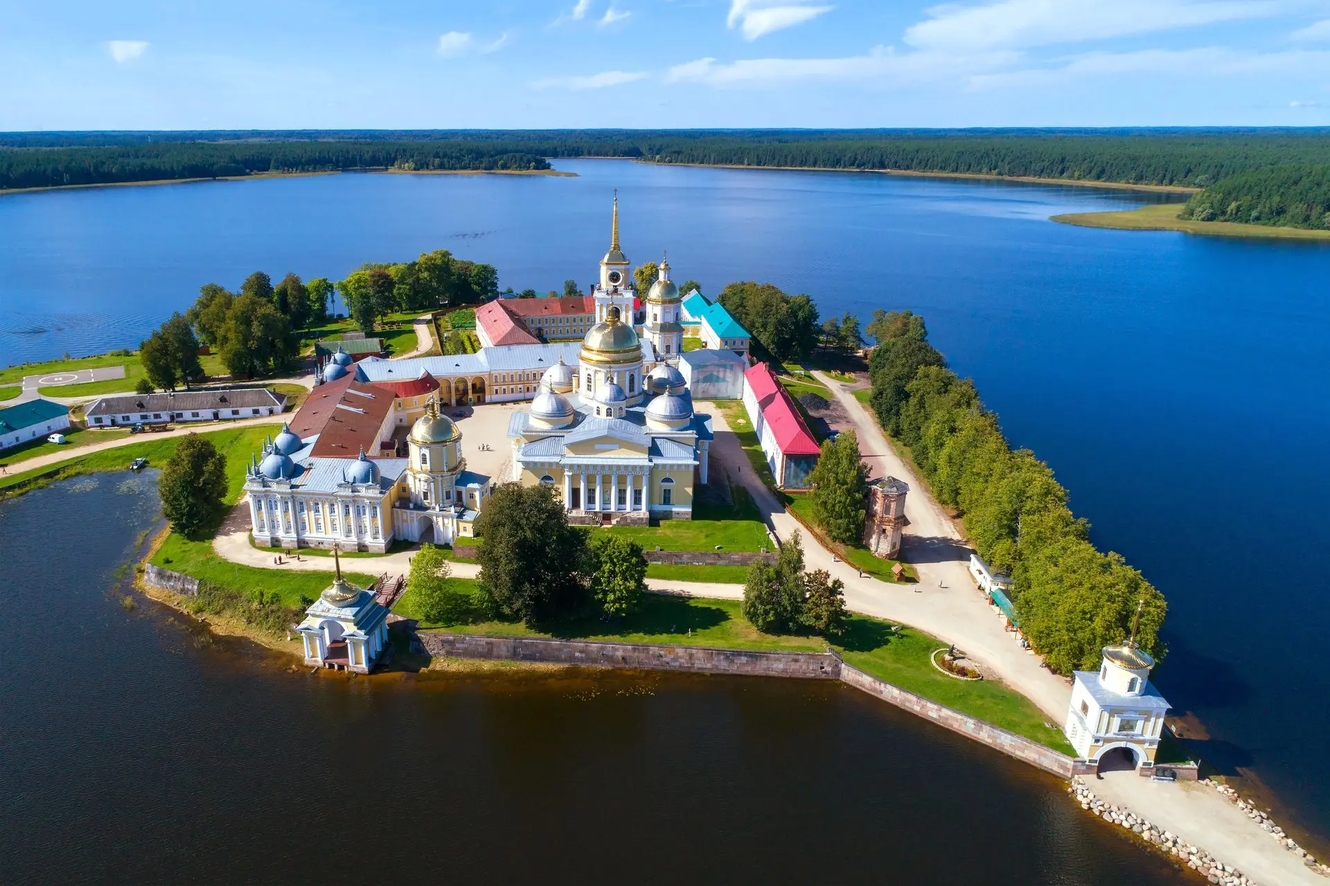 🏡 5 000 р/ч - На Селигер. К острову Преподобного Нила Хит 🏡