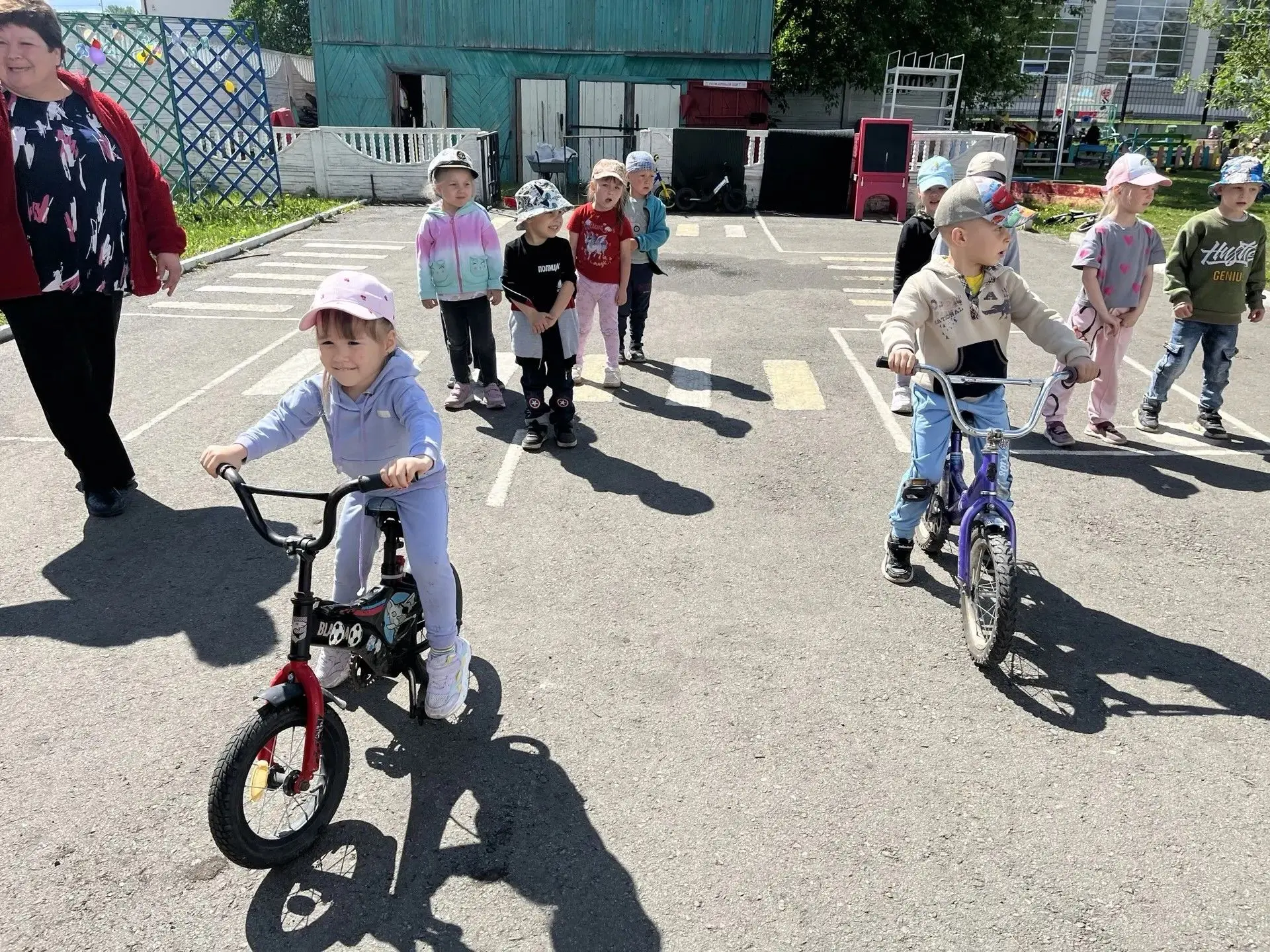 3 июня - День велосипеда.