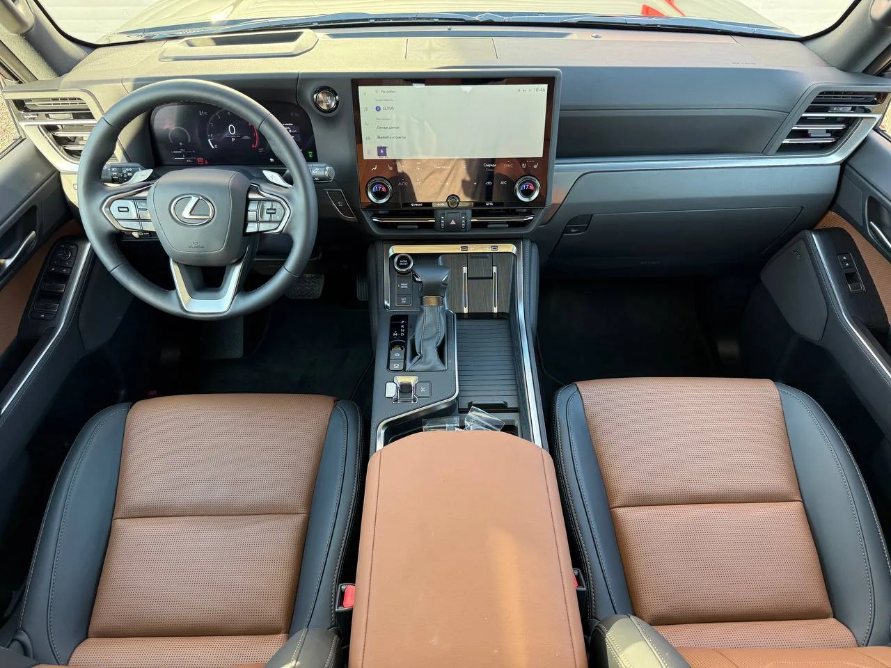 Lexus GX550 Luxury+ 2026  Автомобиль в наличии. Новый. Европейская спецификация. Без пробега.  Безуп