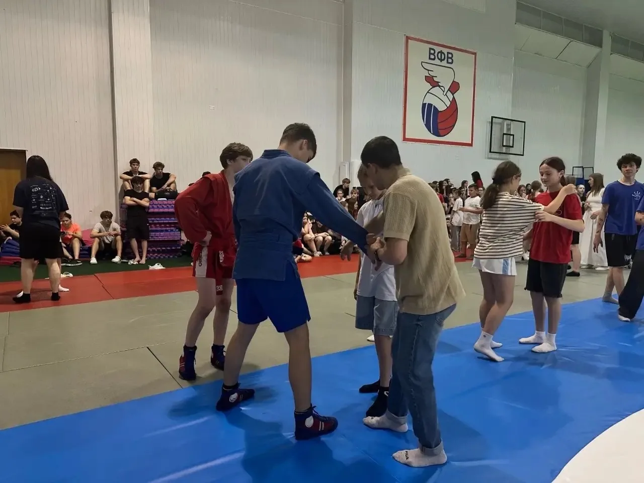 День чемпионов в Лазурном!