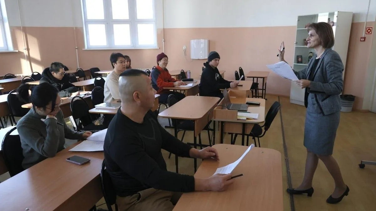 🛂 В Югре предложили эксперимент по адаптации мигрантов
