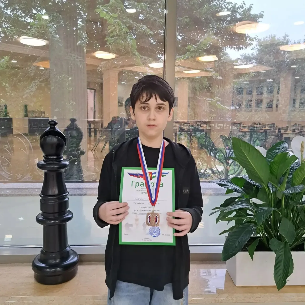 Шаваев Тимур, ученик 8 «А» класса МКОУ «Гимназия №14», занял 3 место в Чемпионате КБР п...