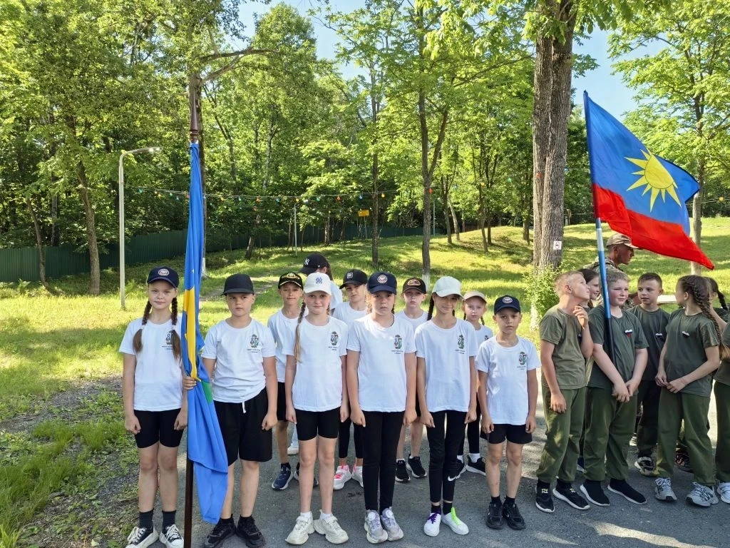 🥇 Шаг до пьедестала

📌 11 июня в Уссурийске прошёл региональный этап «Зарницы 2.0» среди младшей в