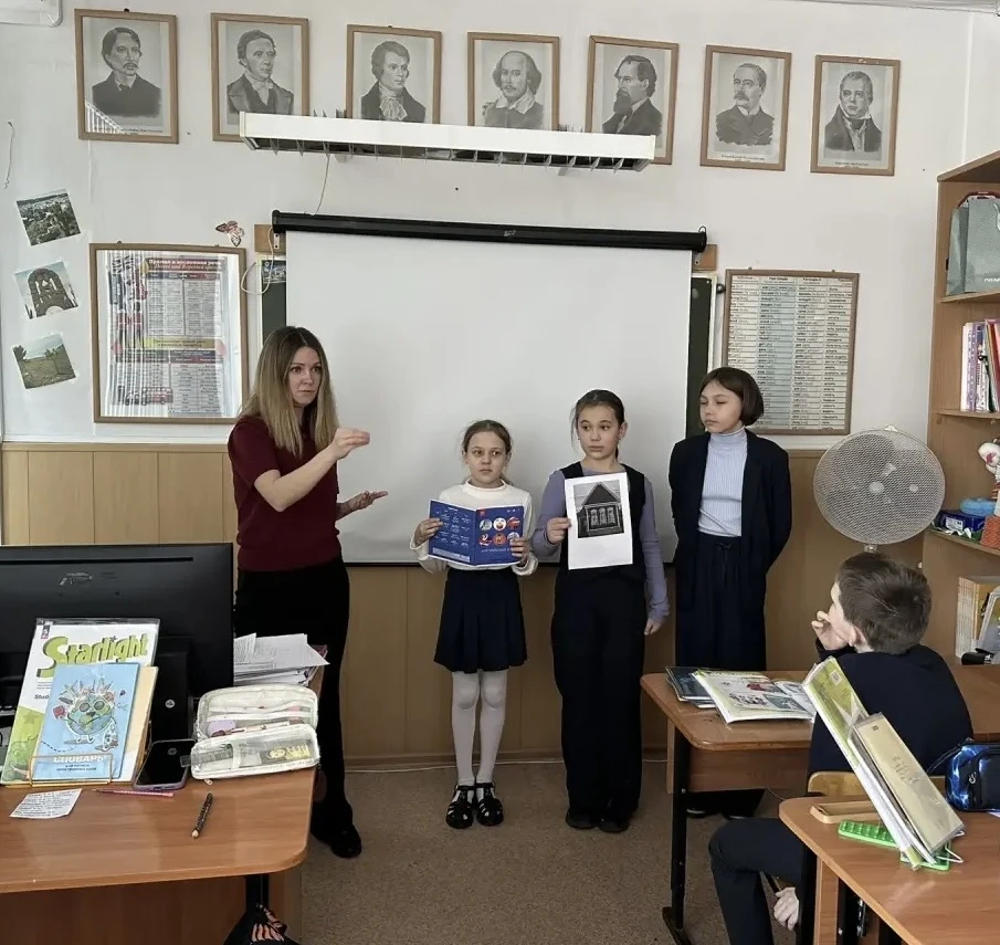 ♦️НЕДЕЛЯ АНГЛИЙСКОГО ЯЗЫКА   В нашей школе прошла неделя английского языка:  творческая🎨, интересная