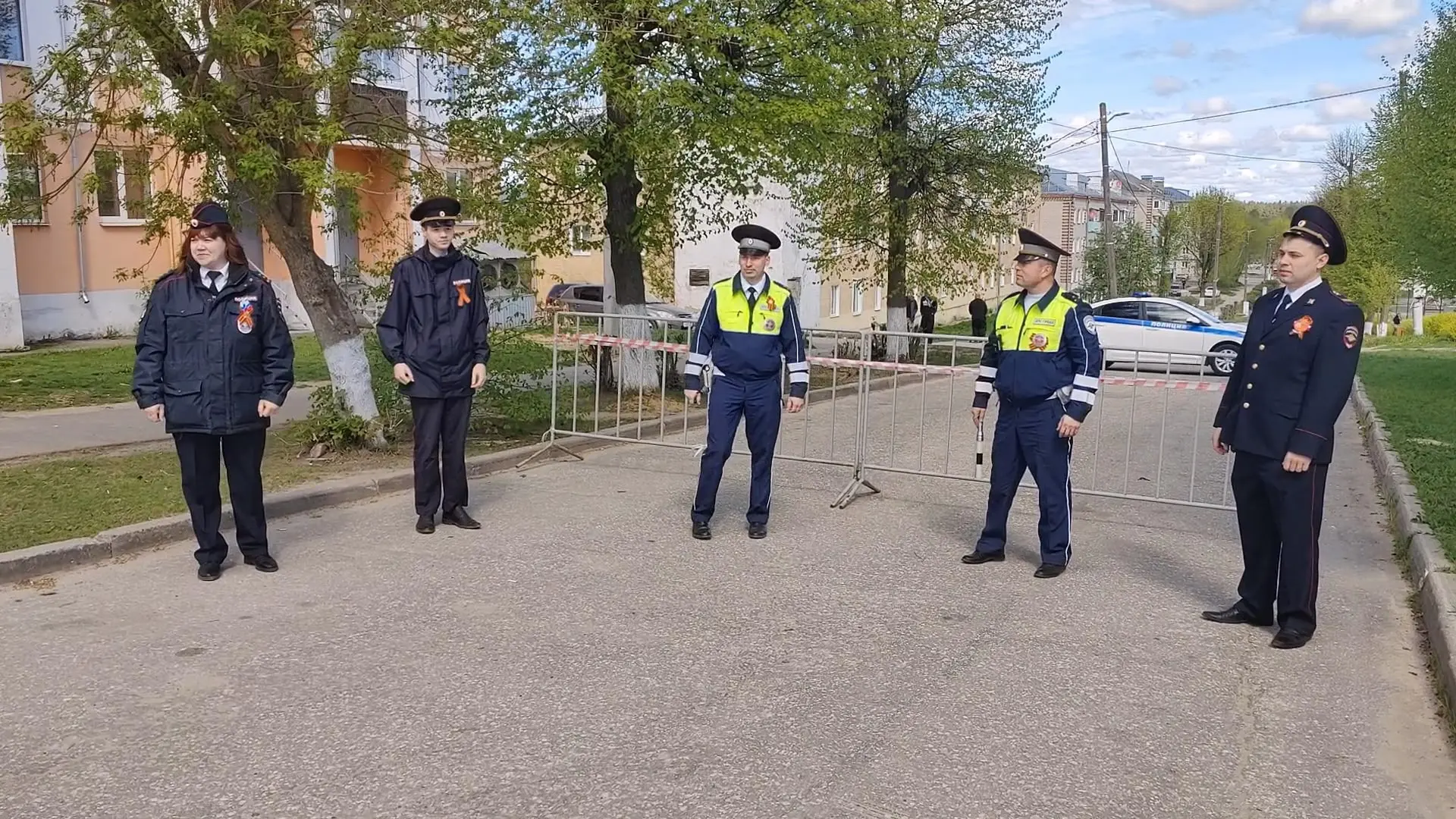 В целях обеспечения правопорядка и общественной безопасности, усиления борьбы с преступностью и экст