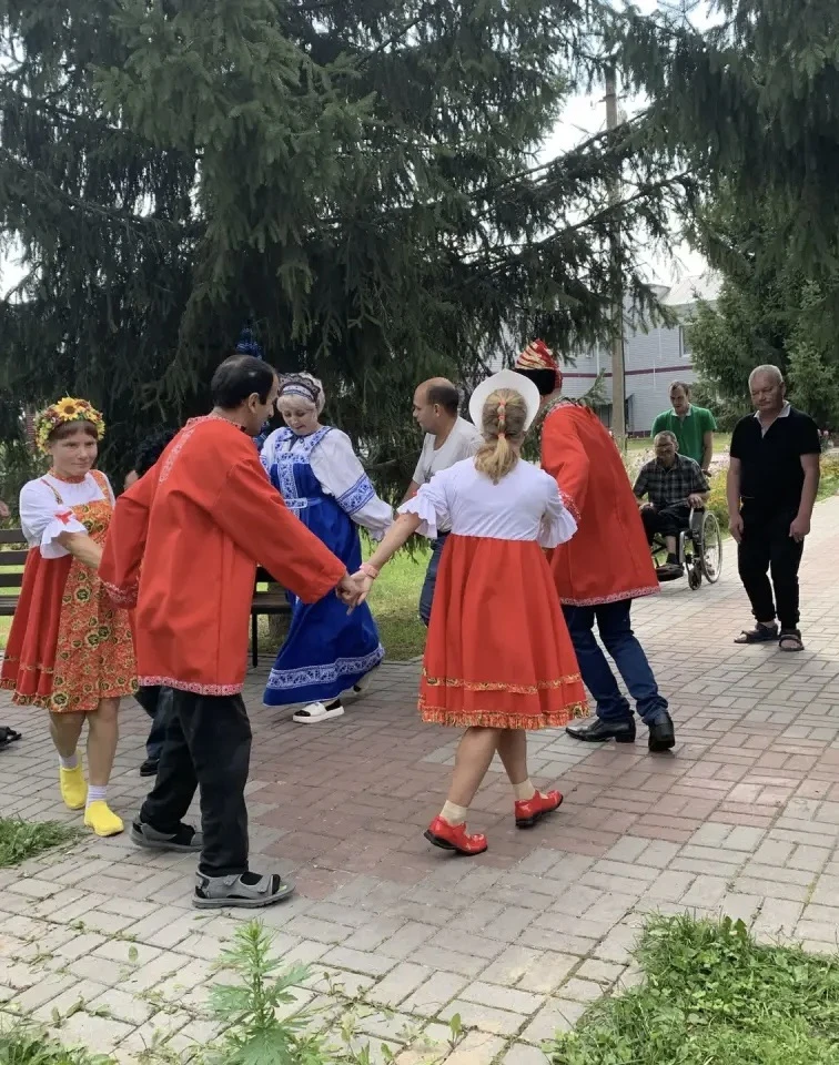 С Яблочным Спасом мы вас поздравляем!