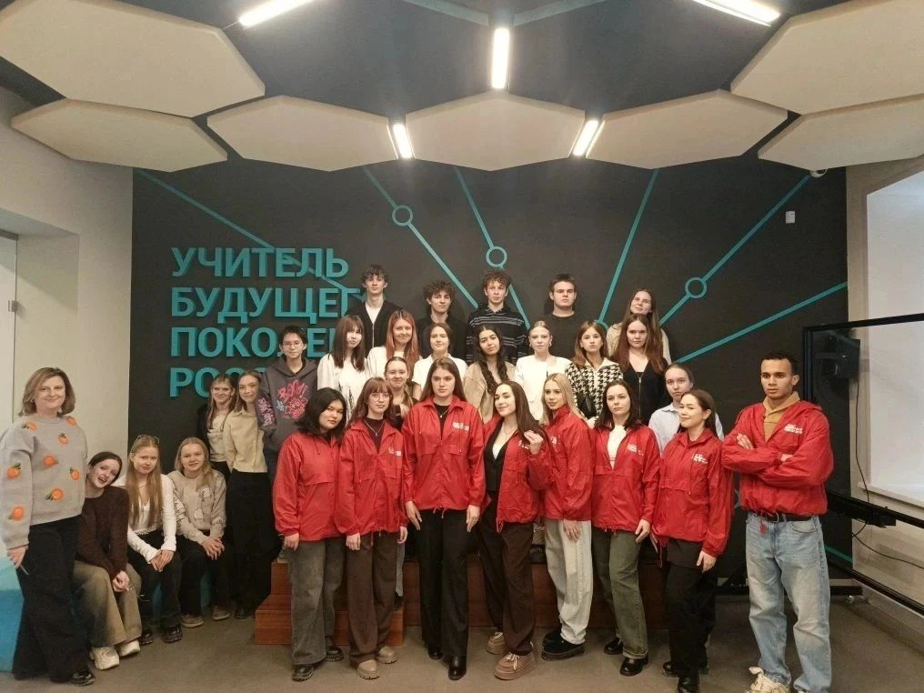 6 февраля учащиеся 10А класса посетили педагогический технопарк «Кванториум» имени П.К. Одинцова и Л