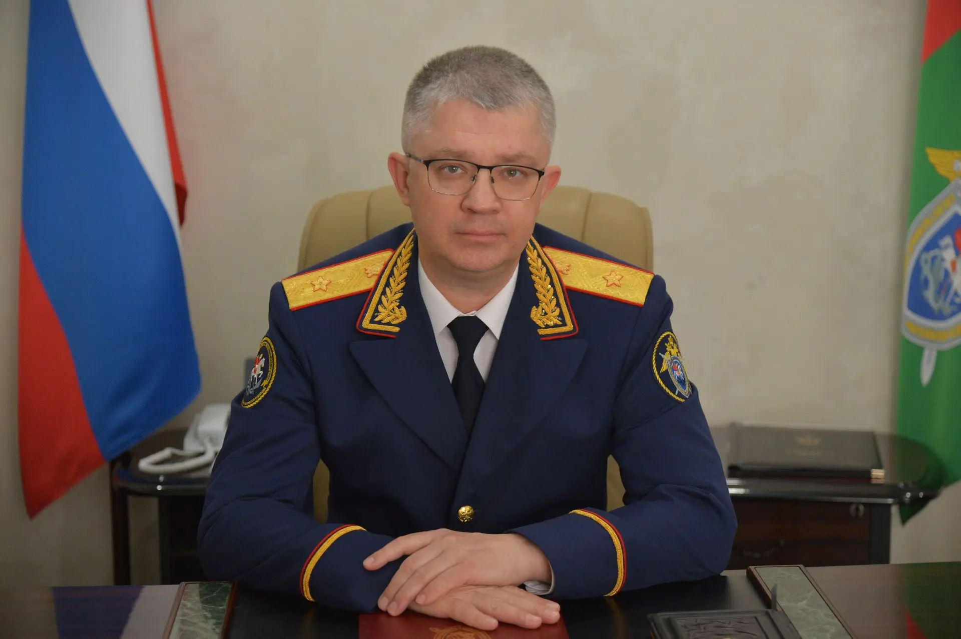 Поздравление руководителя следственного управления Следственного комитета Российской Фе...