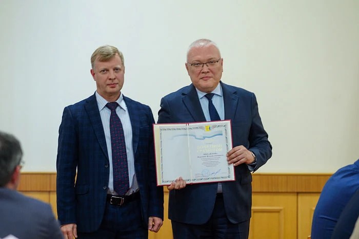 — По собственному желанию решил сменить сферу деятельности руководитель региональной сл...
