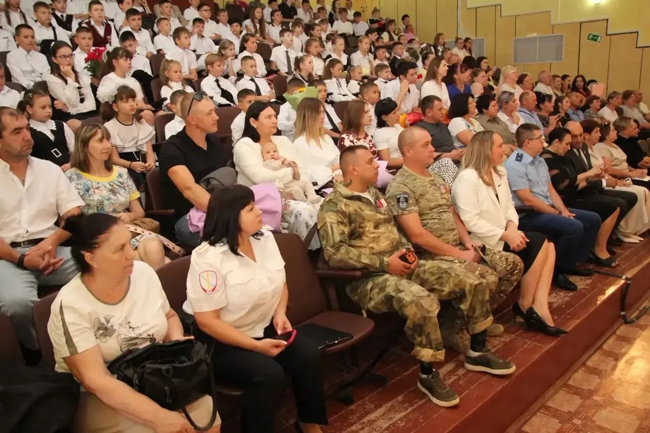 1 сентября по всему району прошли праздничные мероприятия, посвященные Дню знаний.  Вме...