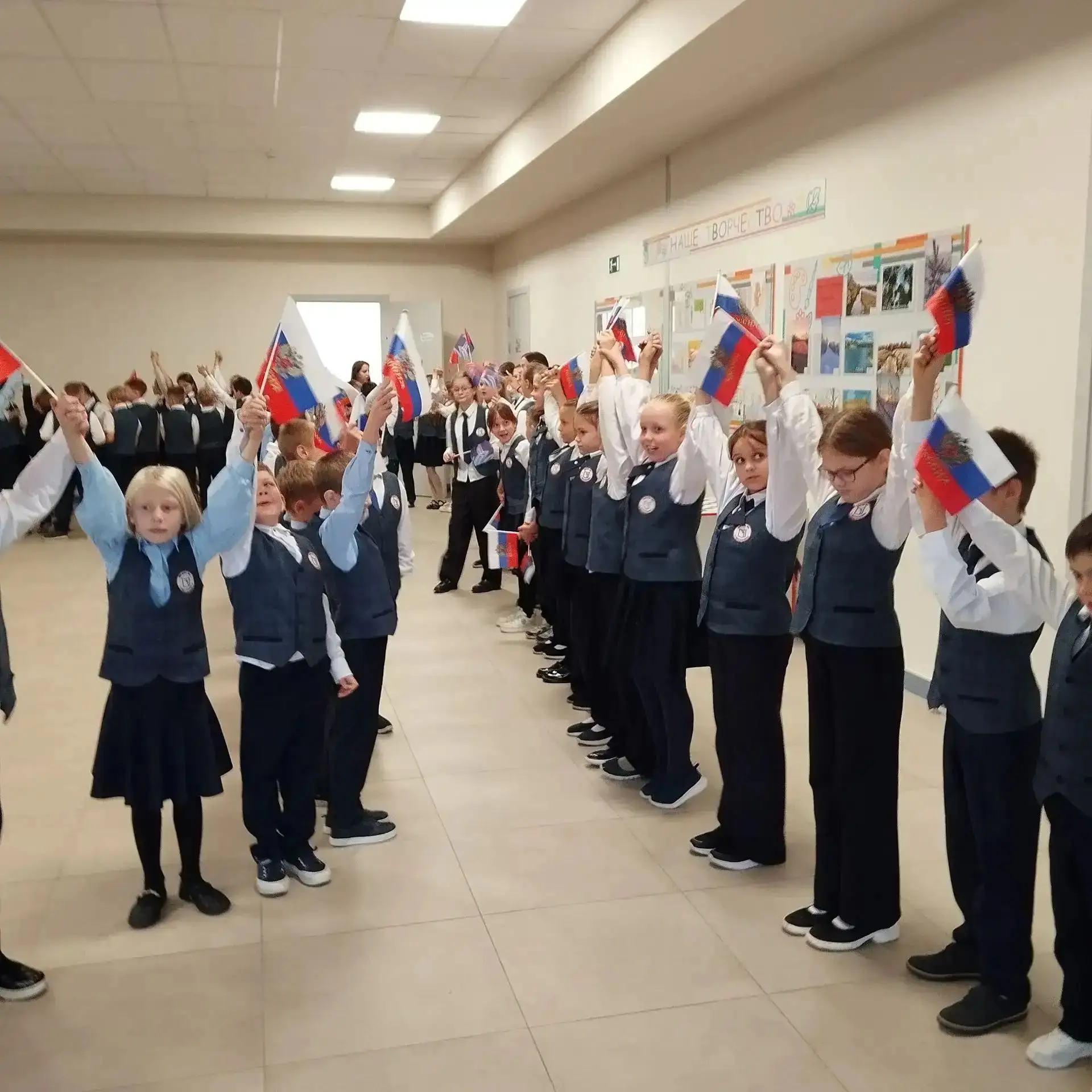 МАОУ СОШ №1 с. Бессоновка присоединилась в Всероссийский онлайн акции «Окна России»🇷🇺...
