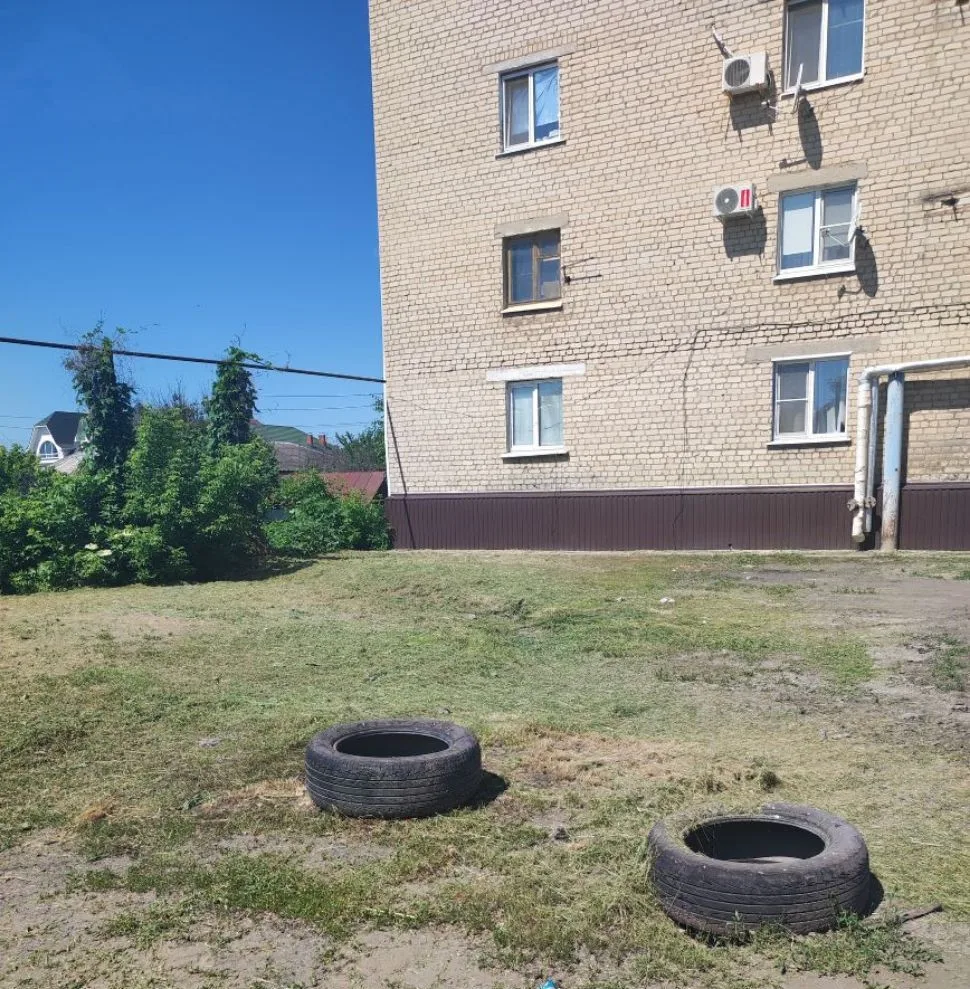 🌿 Благоустройство по ул.Никольская, д.36 : покос травы 

Сегодня на придомовой территории прошли ра