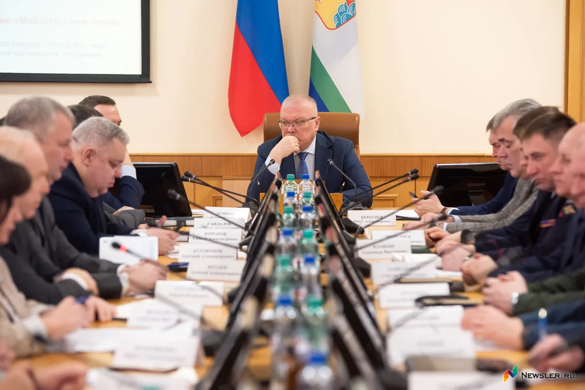 В Кировской области возобновили работу совета при губернаторе по сохранению объектов ку...
