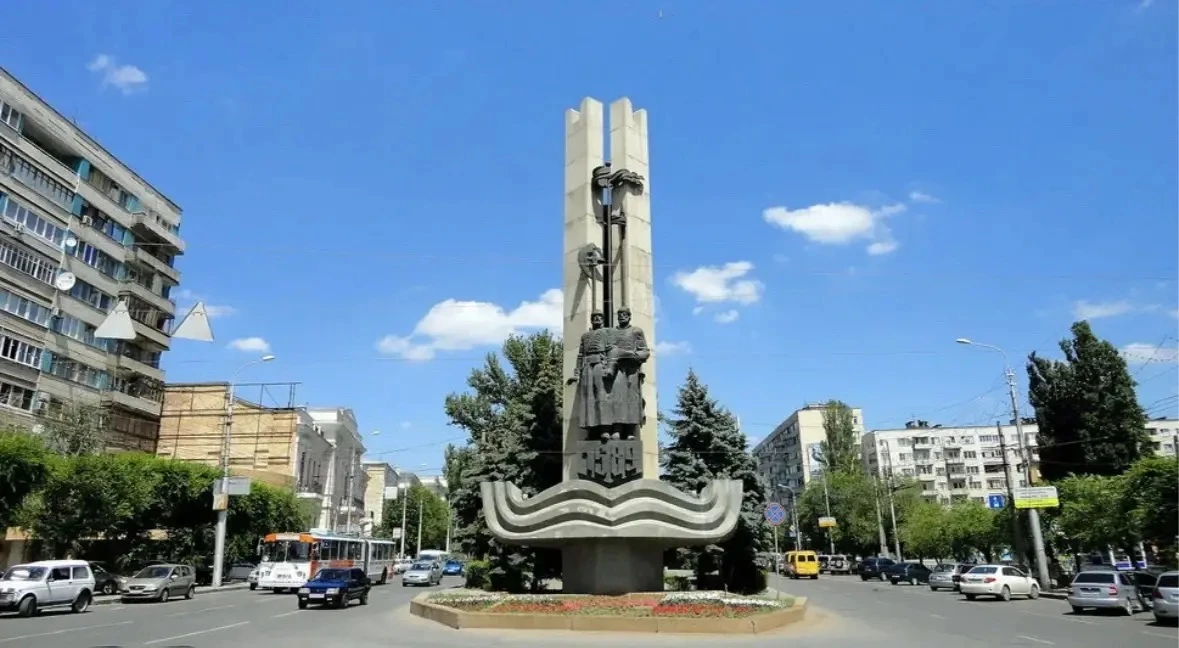 🏡Уважаемые жители Центрального района! До конца голосования остаются считанные дни!  Н...