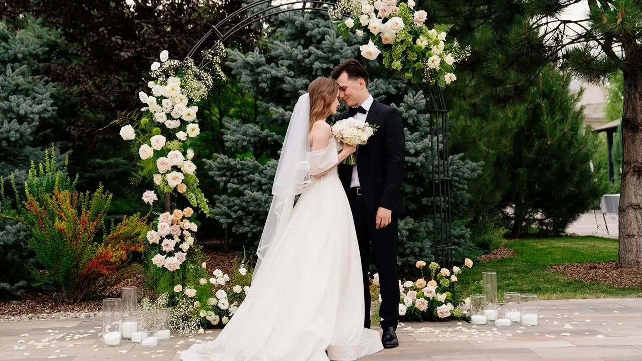 💍В России планируют ввести оплачиваемый отпуск для молодожёнов.  С такой инициативой выступили депут