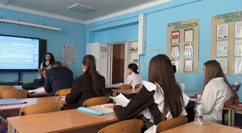 📚🔬 День российской науки в нашей школе!  Напоминаем, что 6 февраля 2026 года в нашей школе отметили 