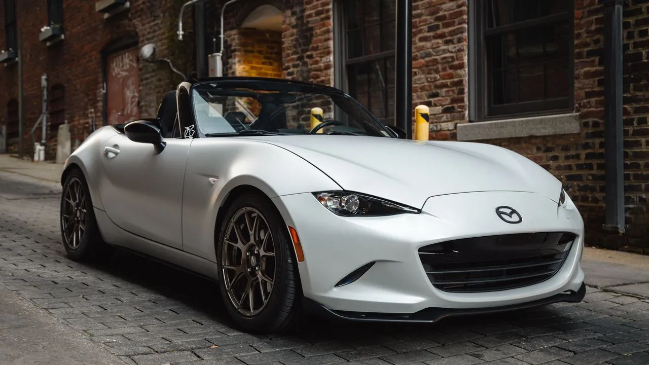 Итоги подведены! Правильный ответ — Mazda. Поздравляем с победой Константина Цыганова!