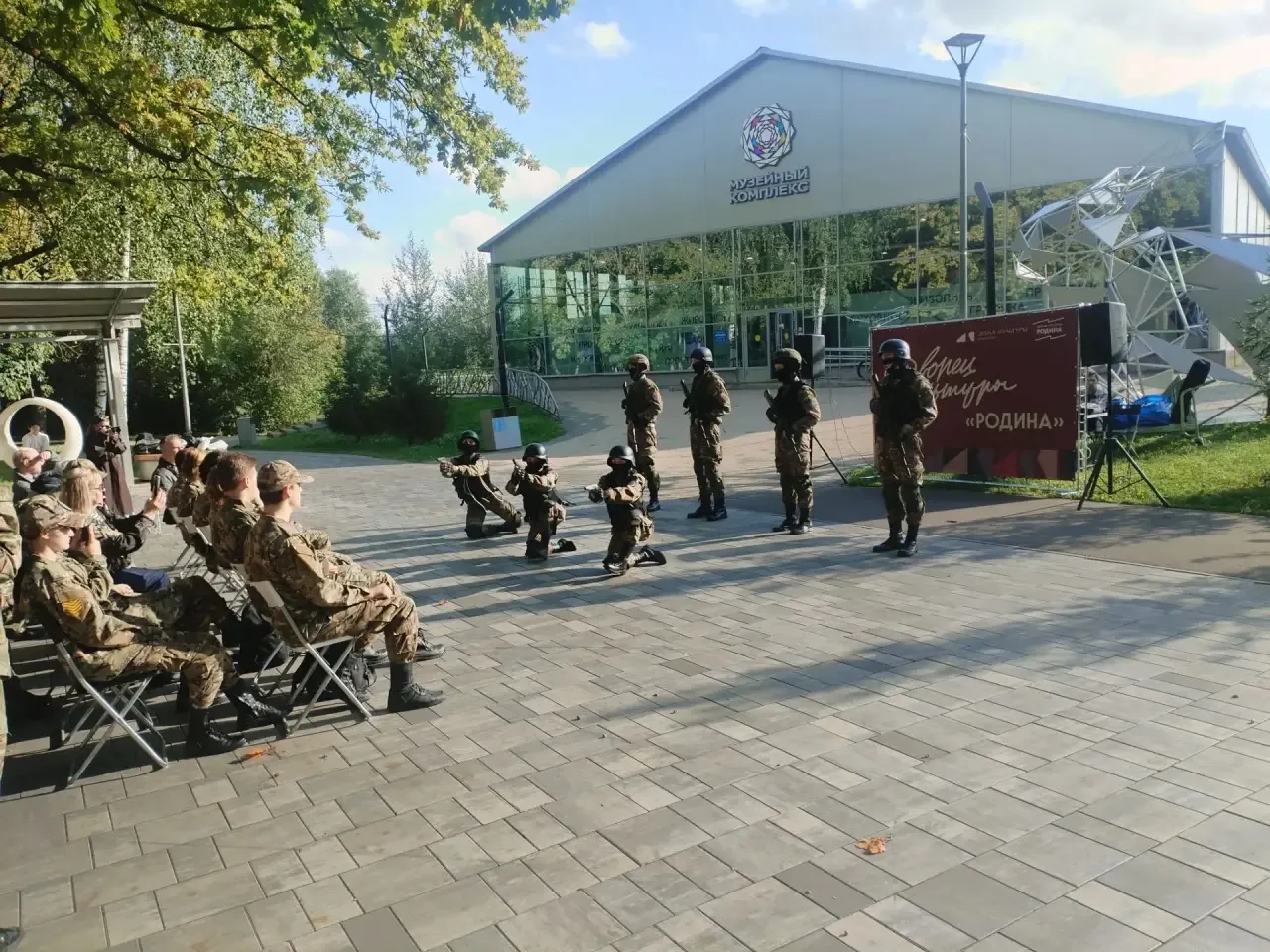 🇷🇺 Кадеты школы № 8 почтили память жертв Беслана показательными выступлениями в «Арти...