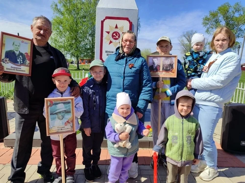 Вот как проходил праздник 9 Мая 🕊️ в группе "Смешарики". Мы помним, чтим, гордимся! 🌟