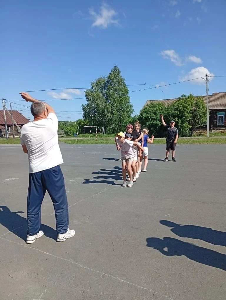 6 день в лагере .В нашем лагере прошёл яркий и насыщенный День Спорта, посвящённый Всемирному Дню бе