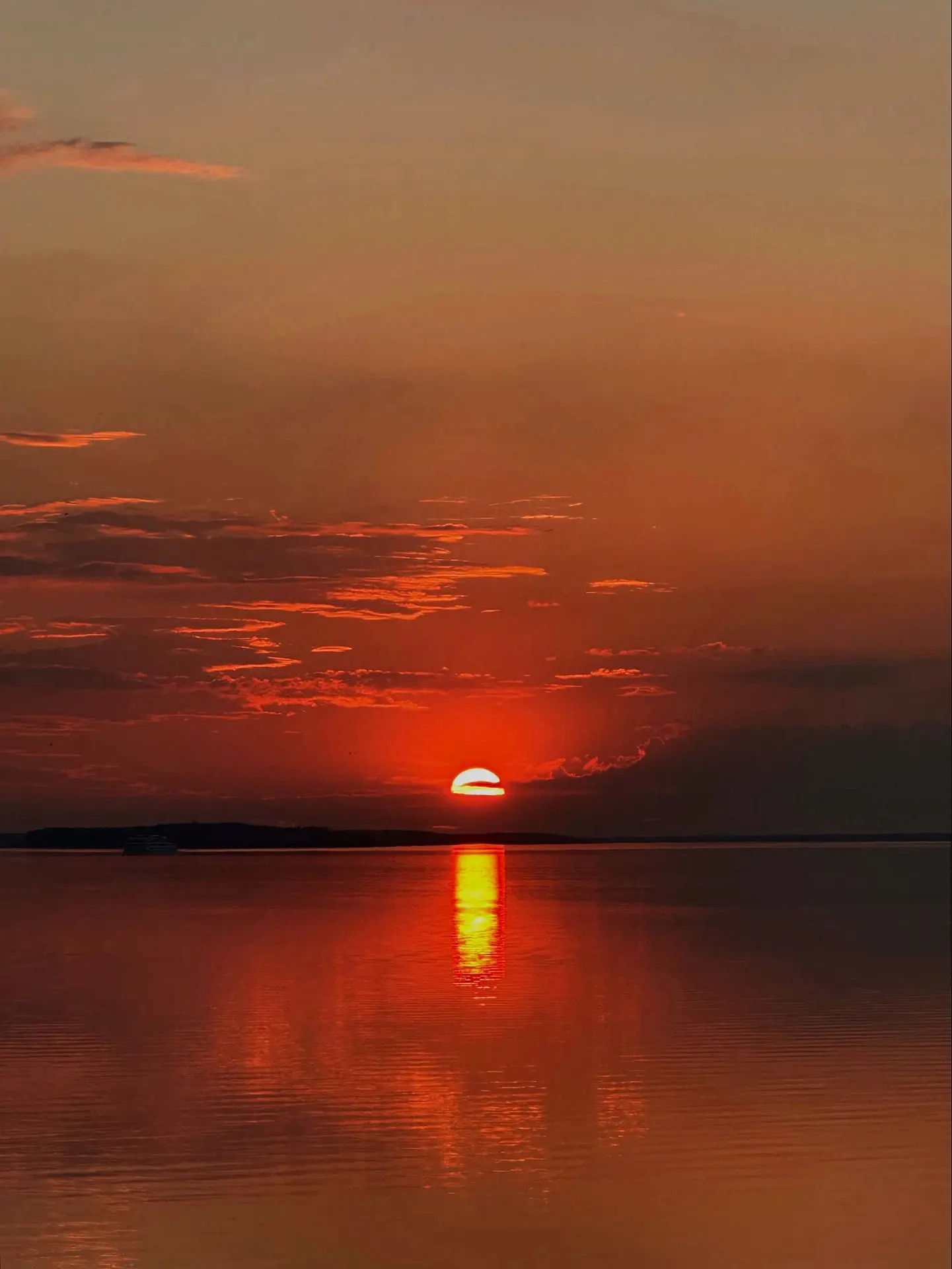 Очередной прекрасный закат 🌅  💚Подпишись | Предложить новость