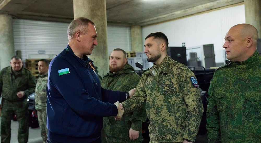В рамках визита в Ростов-на-Дону глава региона обсудил с добровольцами  текущую деятельность ГДК и в