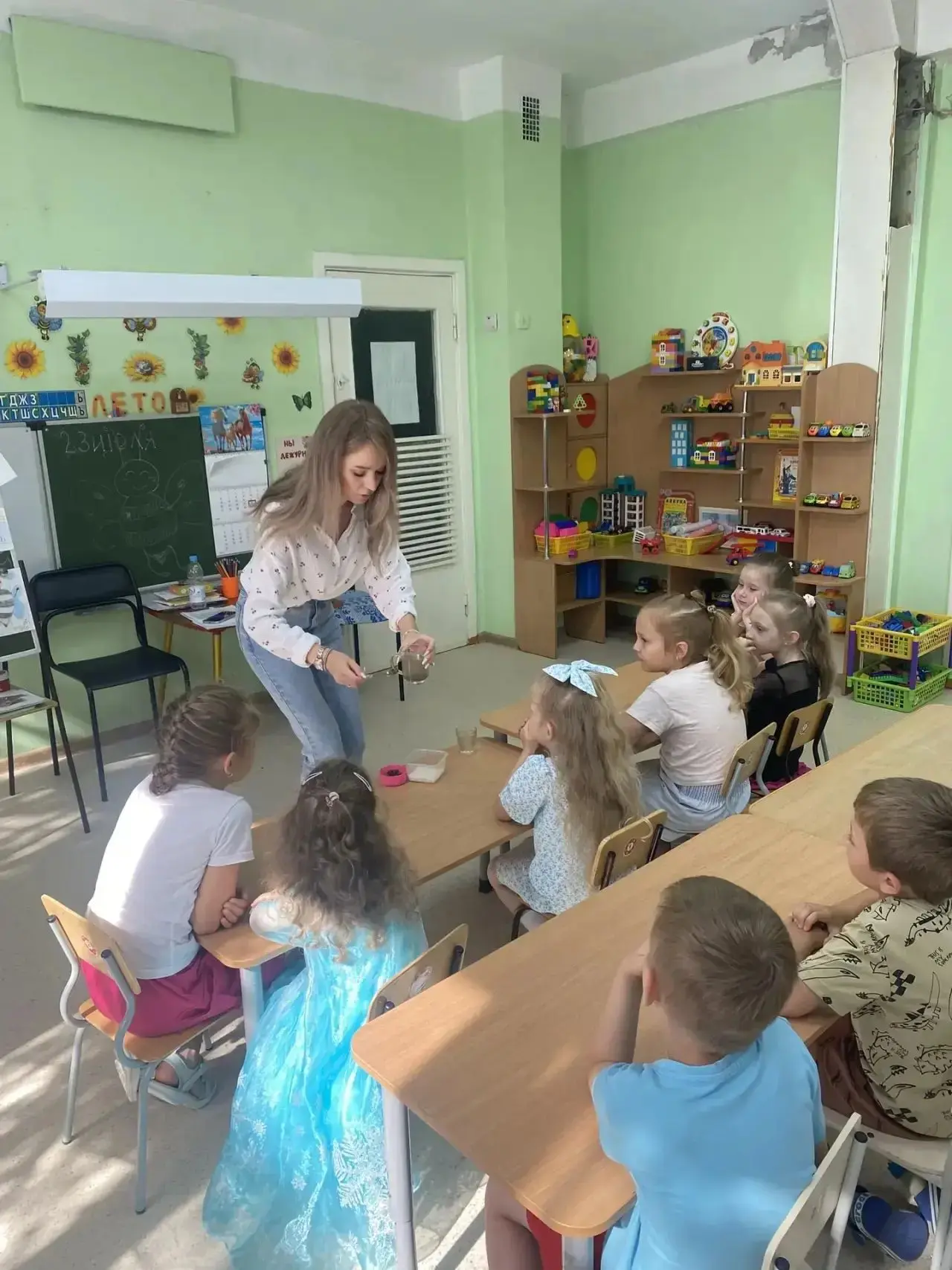 В продолжении темы "Наука начинается с любопытства" Группа Семицветик организовала прос...