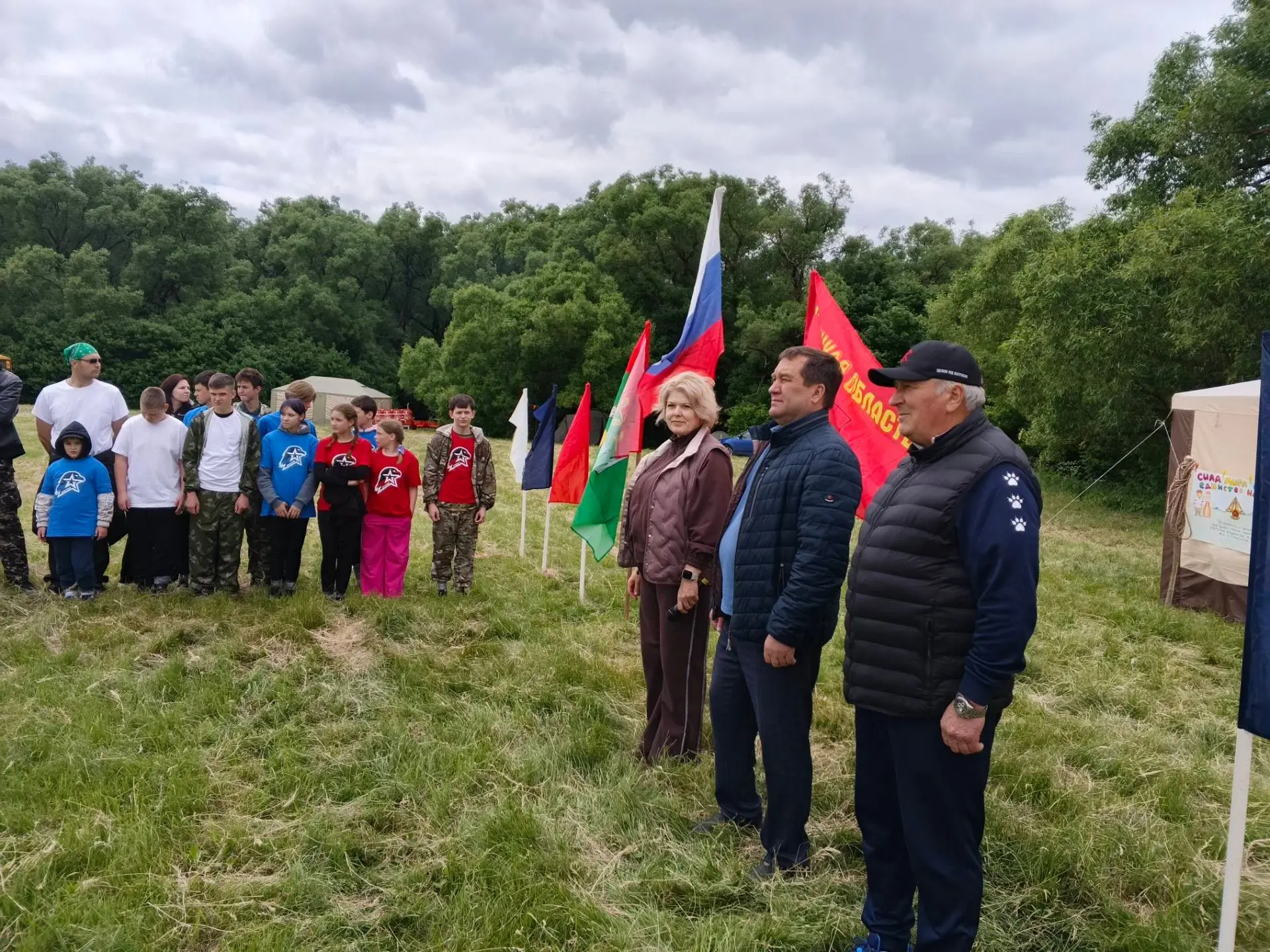 28–29 мая в непростых погодных условиях на живописной лесной поляне «Забитюжье» прошёл муниципальный