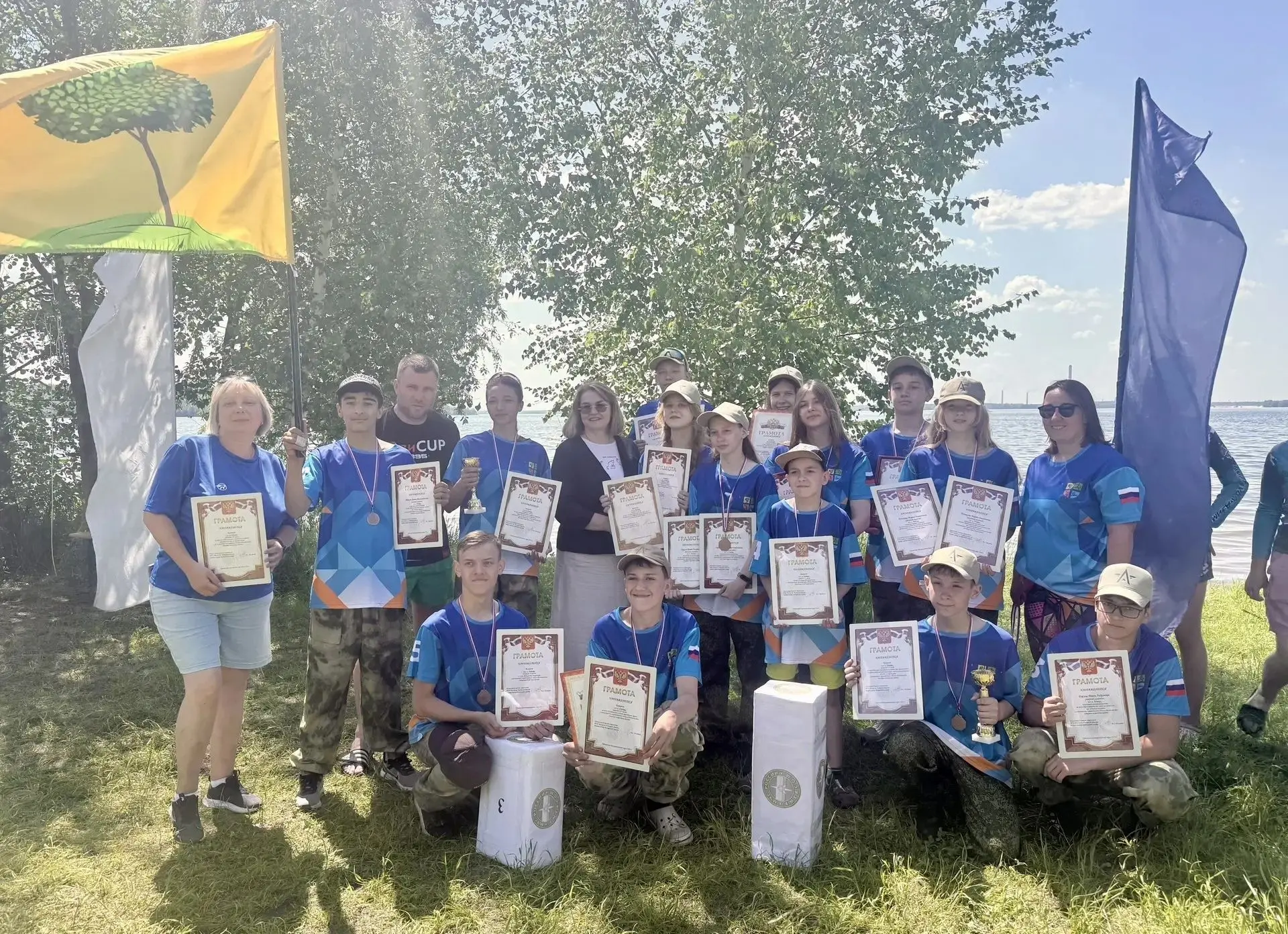 🏆Команда Липецка стала призером региональных соревнований «Школа безопасности»   Состязания проводят