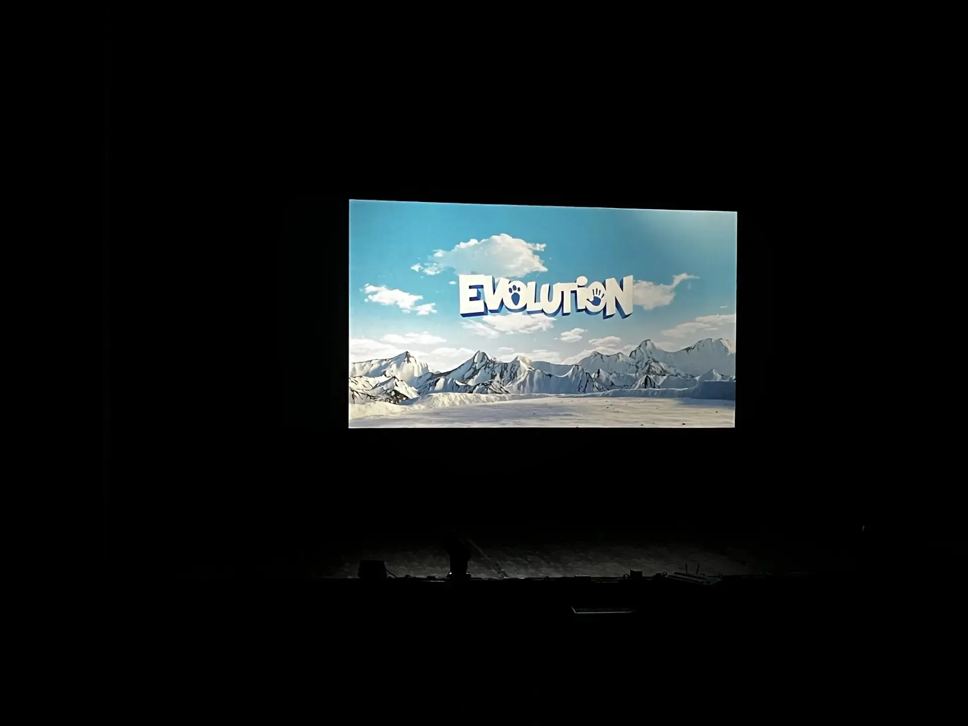 🎥 🌟 День кино в лагере: волшебство на большом экране! 🌟 🍿