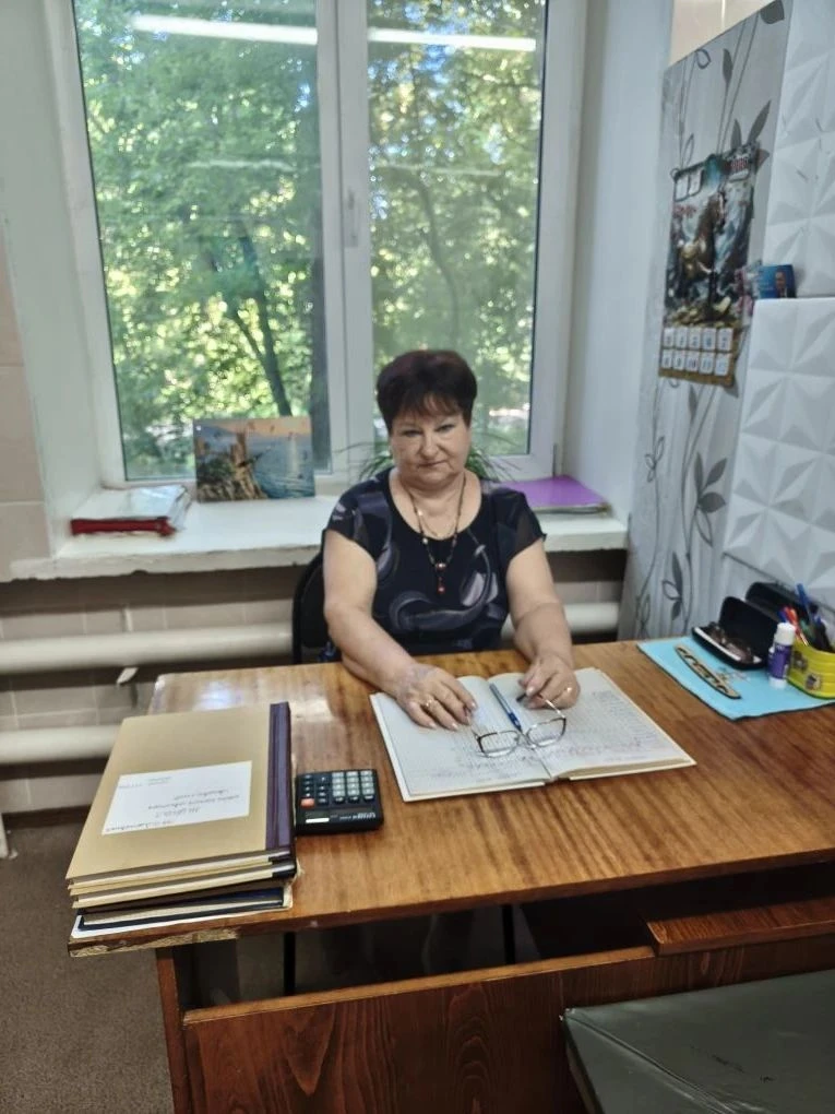 🇷🇺 Мы продолжаем серию рассказов о сотрудниках районной больницы, которые благодаря своему многоле