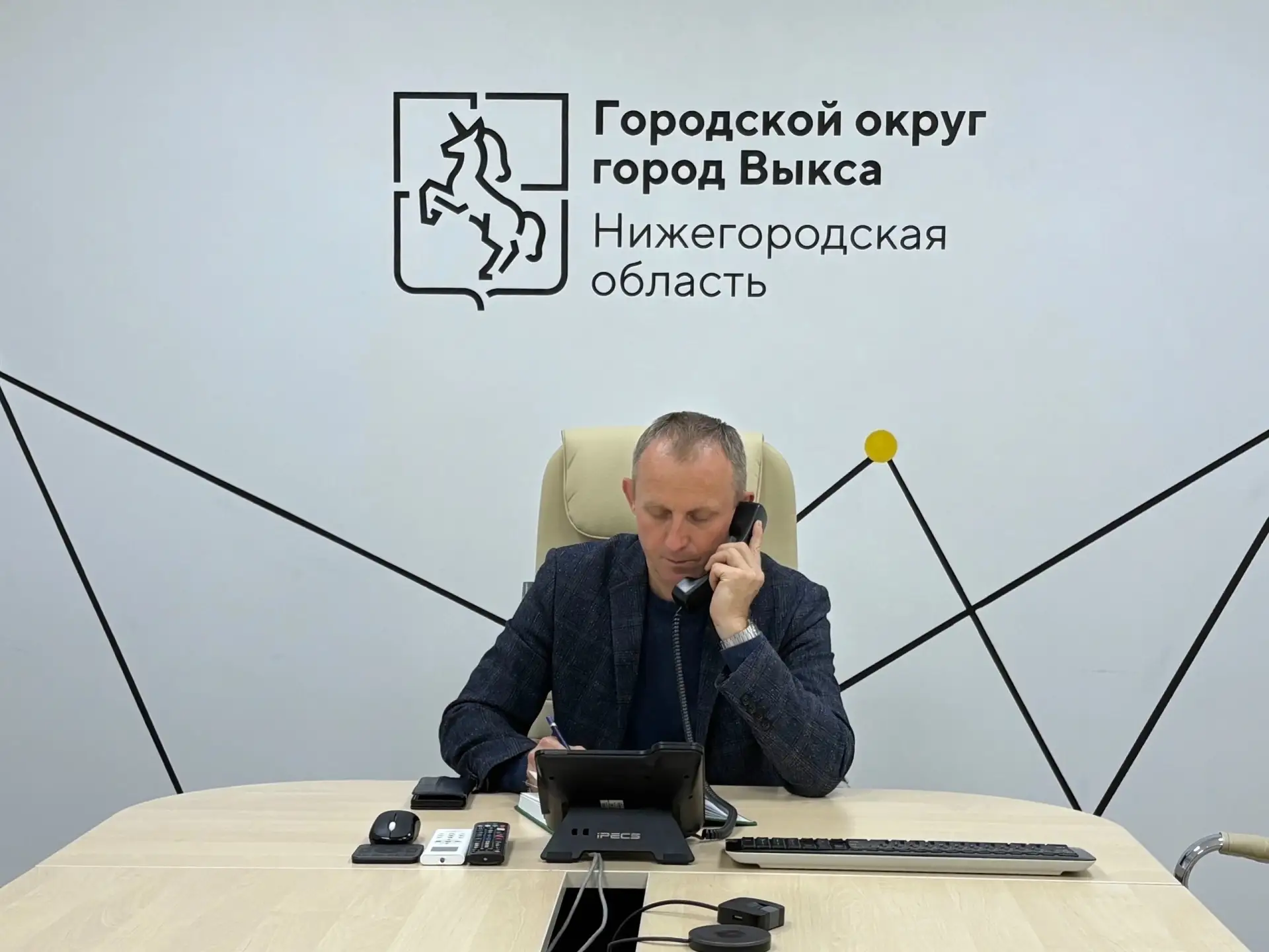 📞36 звонков поступило на телефонную линию по вопросам отопления, которую провел первый...