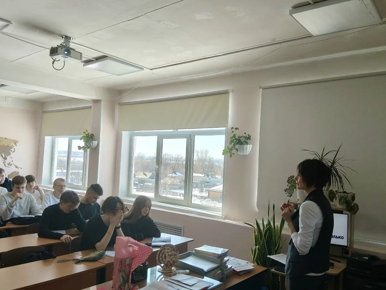 Полезная встреча для будущих избирателей! 11 марта состоялась важная встреча обучающихся Серпуховско