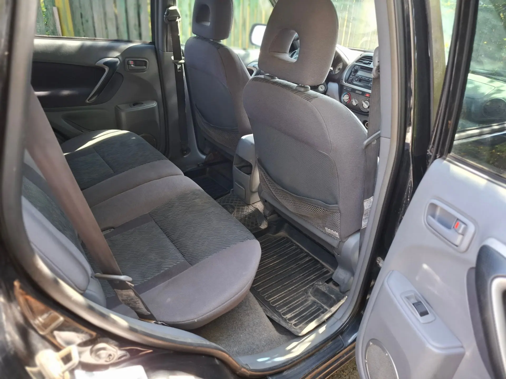 Прoдам Toyota  RAV4L (Тойота Рав4л)