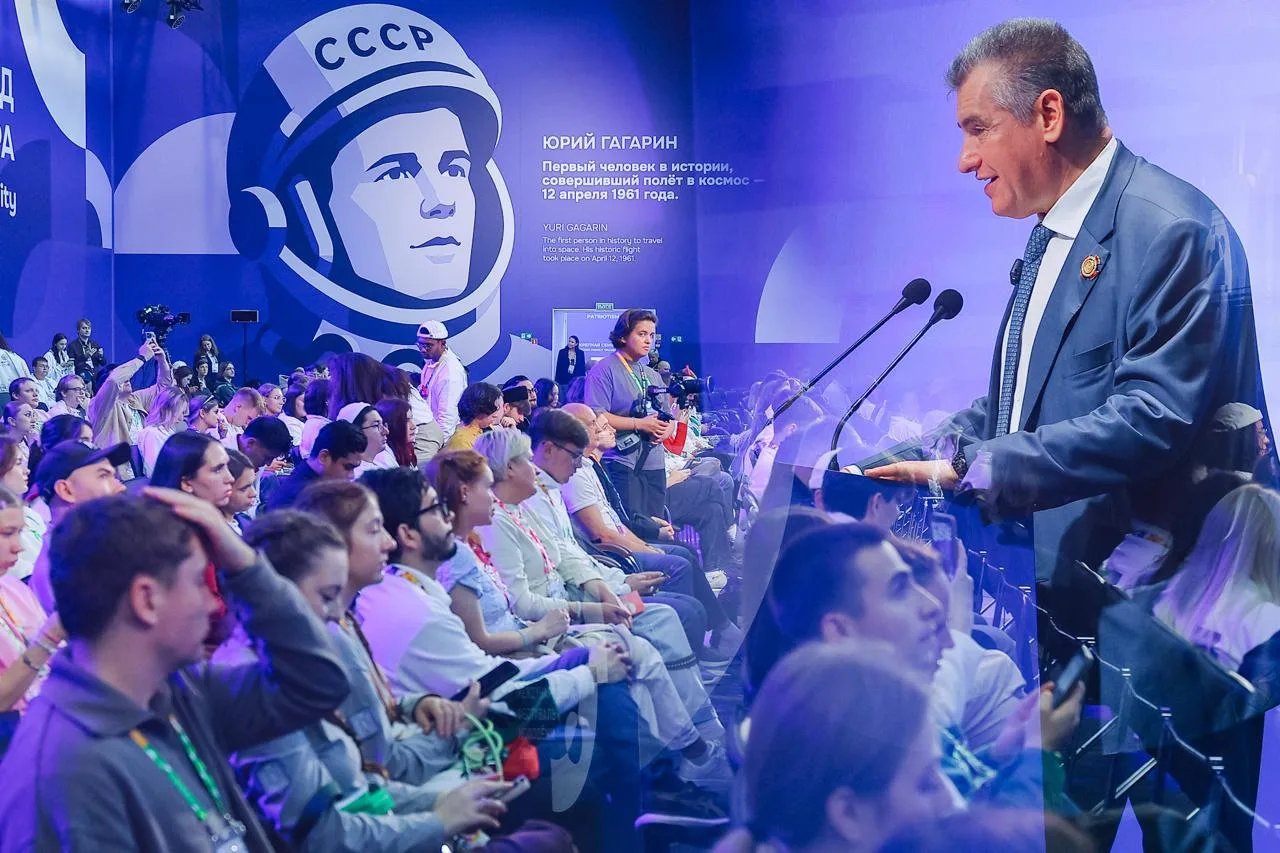 ЛДПР: хватит мучить молодежь низкими стипендиями и плохими общежитиями