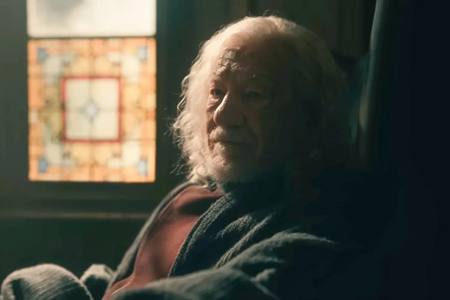 Британский дедушка поехал: 87-летний Йен Маккеллен заявил, что во время съемок сцен взрывов в фильме