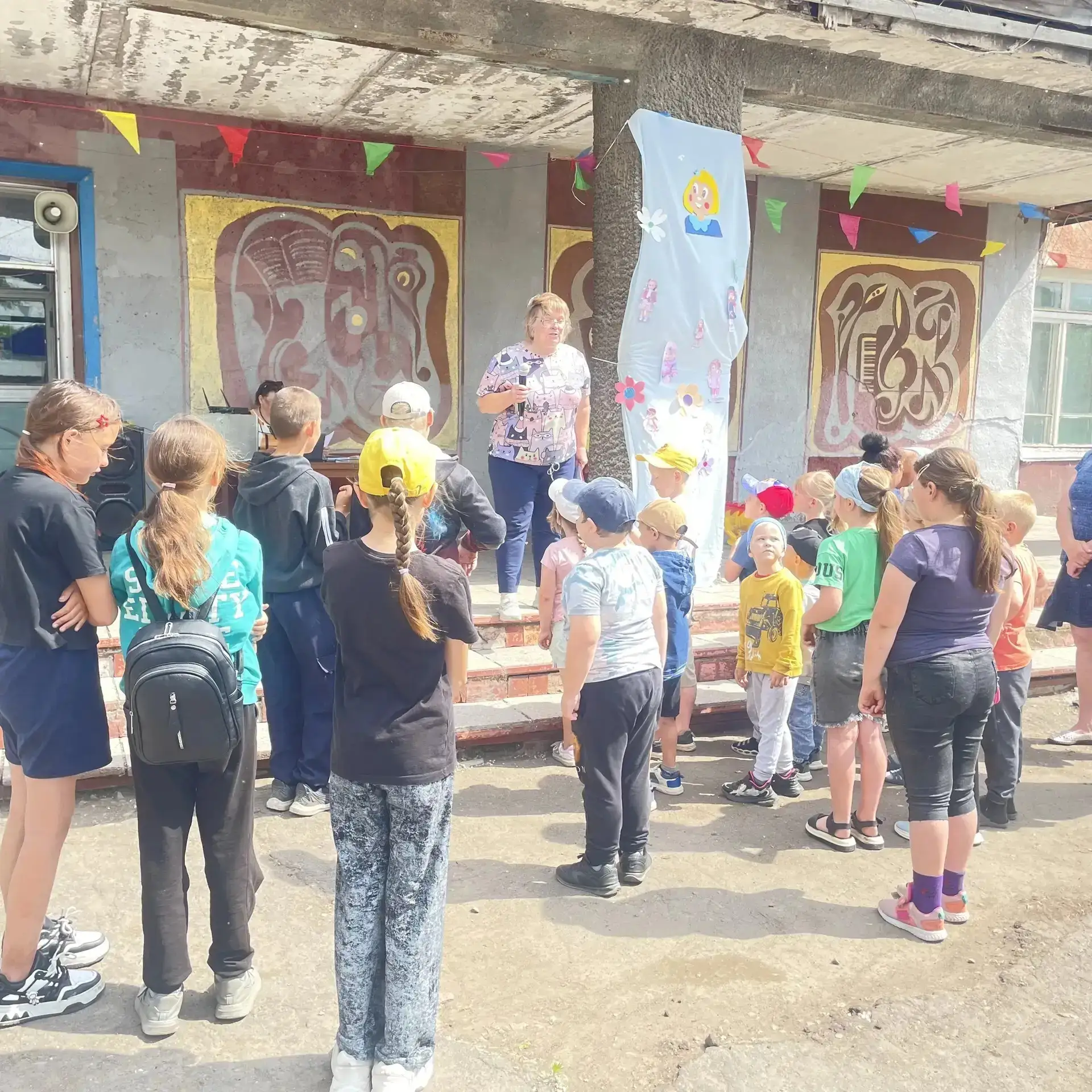 🎉День защиты прошёл на ура благодаря совместным усилиям преподавателя Мухориной С.А.  ...