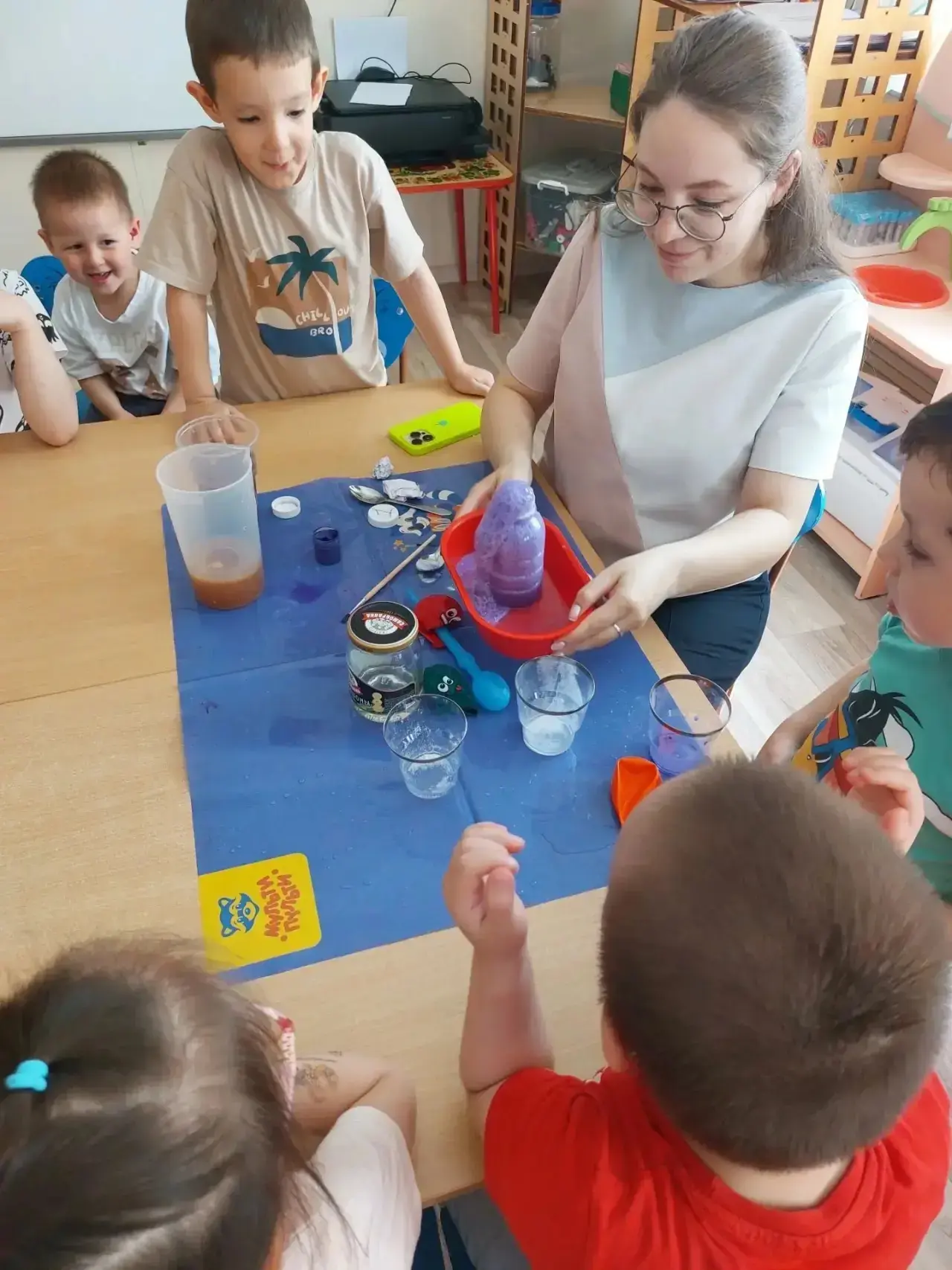 😆День смеха и волшебства!😄

🤣Сегодняшний день просто феерический! Мы с головой окунулись в мир см