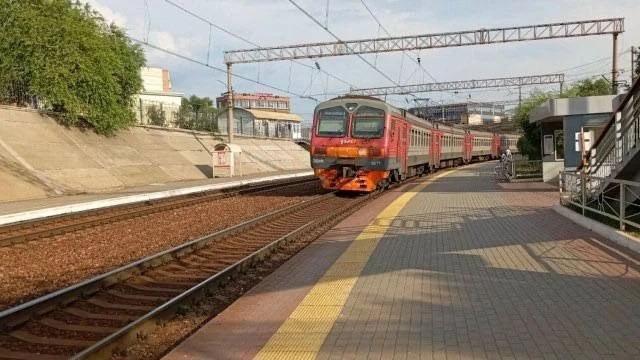 🚝 Новосибирские электрички начали принимать цифровые рубли