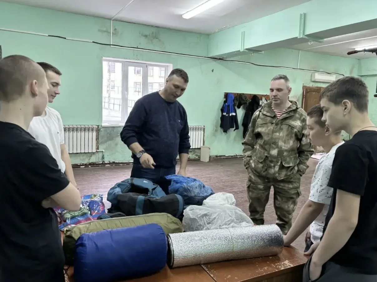 🚐 Дружеский визит и обмен туристским опытом!  7 апреля 2026 года в гости к нашему турклубу «Странник