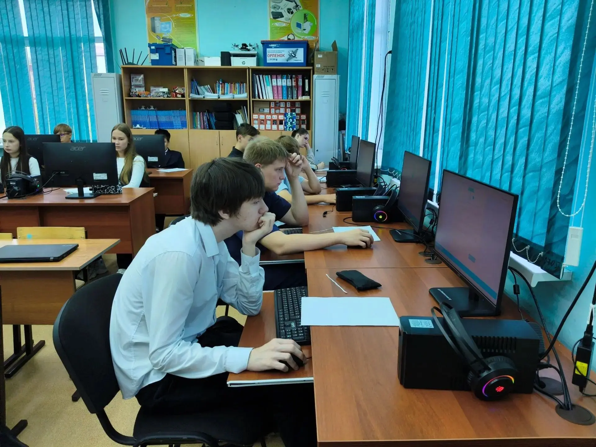 Физики штурмуют «Сириус»!