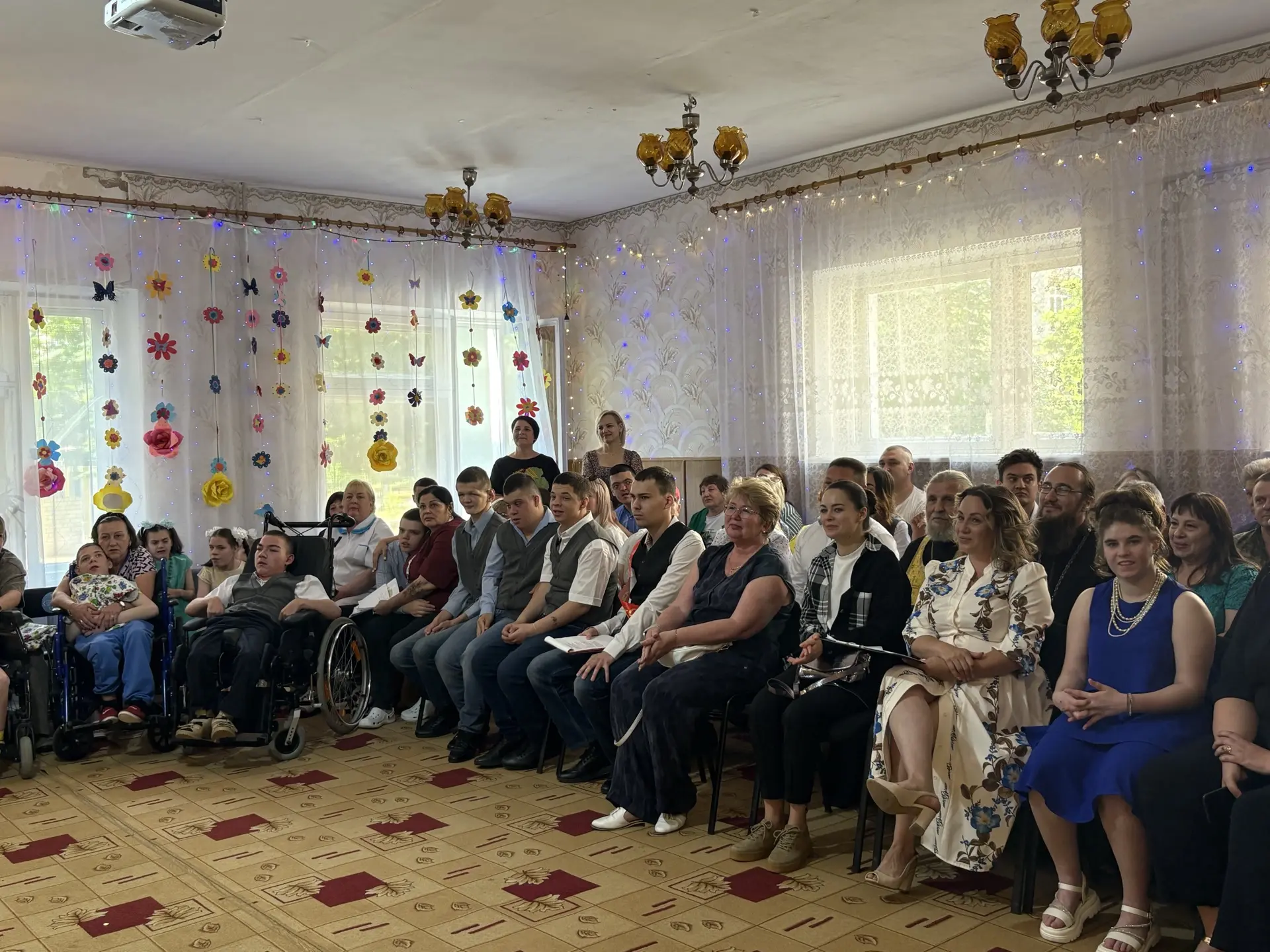 В Алёшкинском психоневрологическом детском доме-интернате прошёл праздник в честь Дня защиты детей п