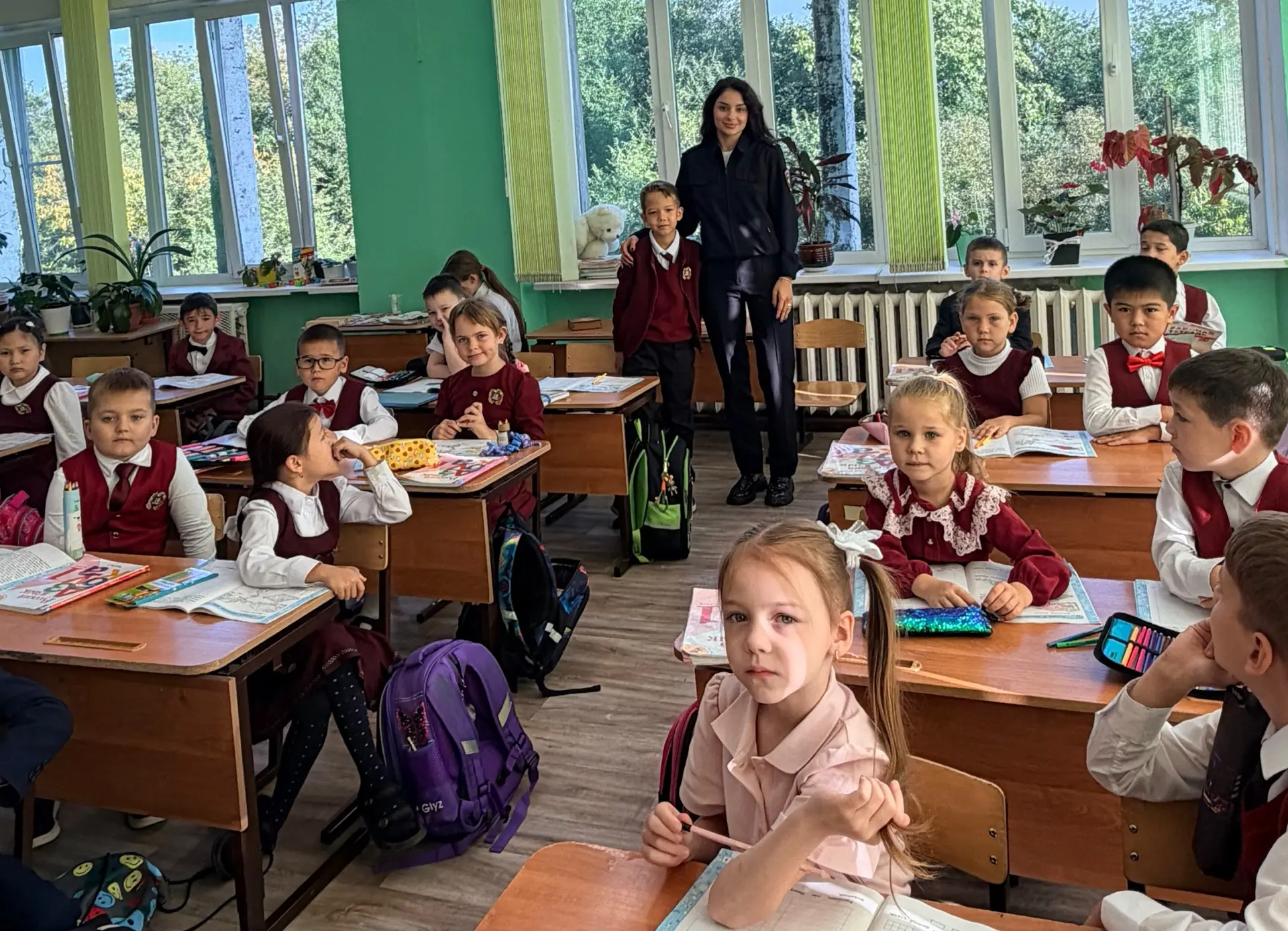 Сегодня в школе прошёл важный и нужный разговор о безопасности: инструктаж по правилам ...