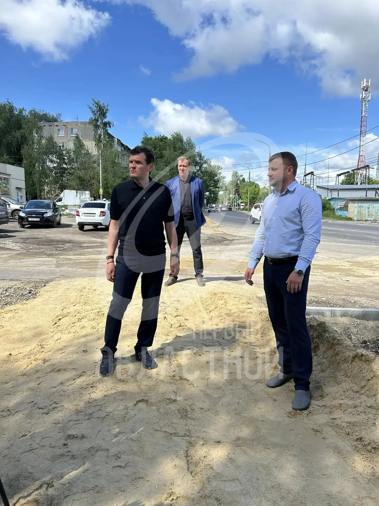 Ремонт дороги по улице Гуртьева в Орле и благоустройство двора Гуртьева,6 проверил вице-губернатор, 
