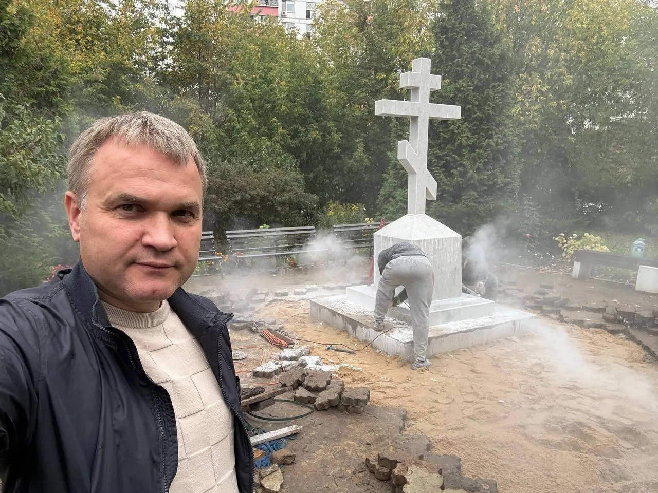 📍 Видели какие-то работы у храма Святителя Иннокентия? Как пишет Алексей Кузнецов, там...