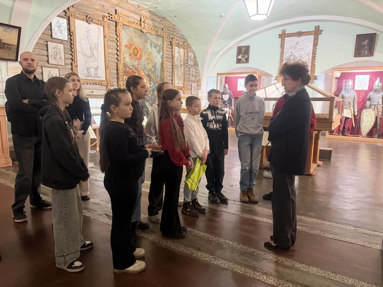 ⚔️ Вперёд в эпоху рыцарей! 🏰   Ребята из 5 «Л» класса вместе с родителями совершили настоящее путеше