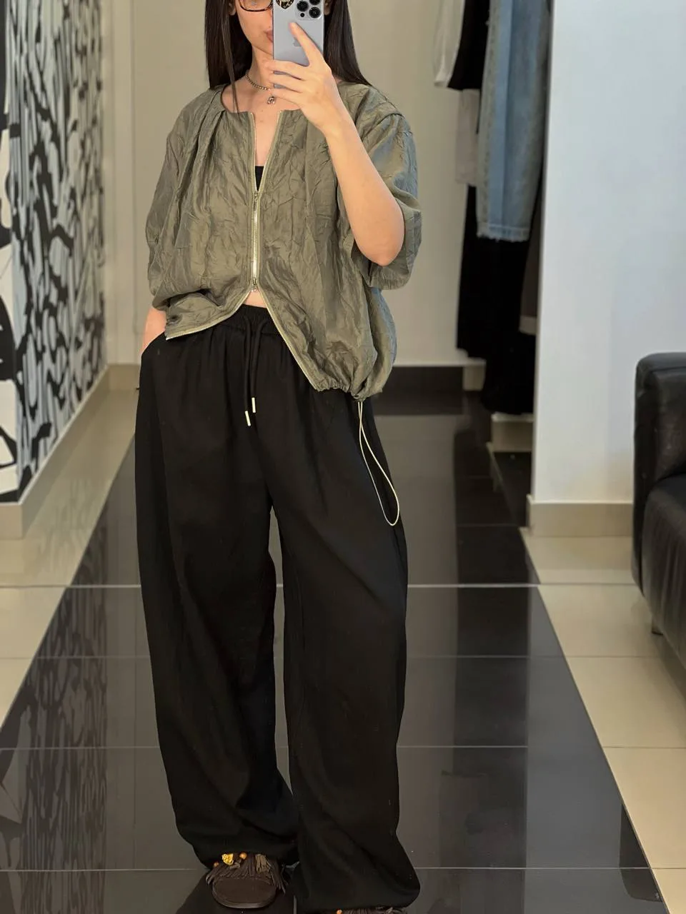 Пыльник 5790 one size
Брюки 5990 one size

Заказать/задать вопрос: 
MAX 

✔️Доставка по всей России,