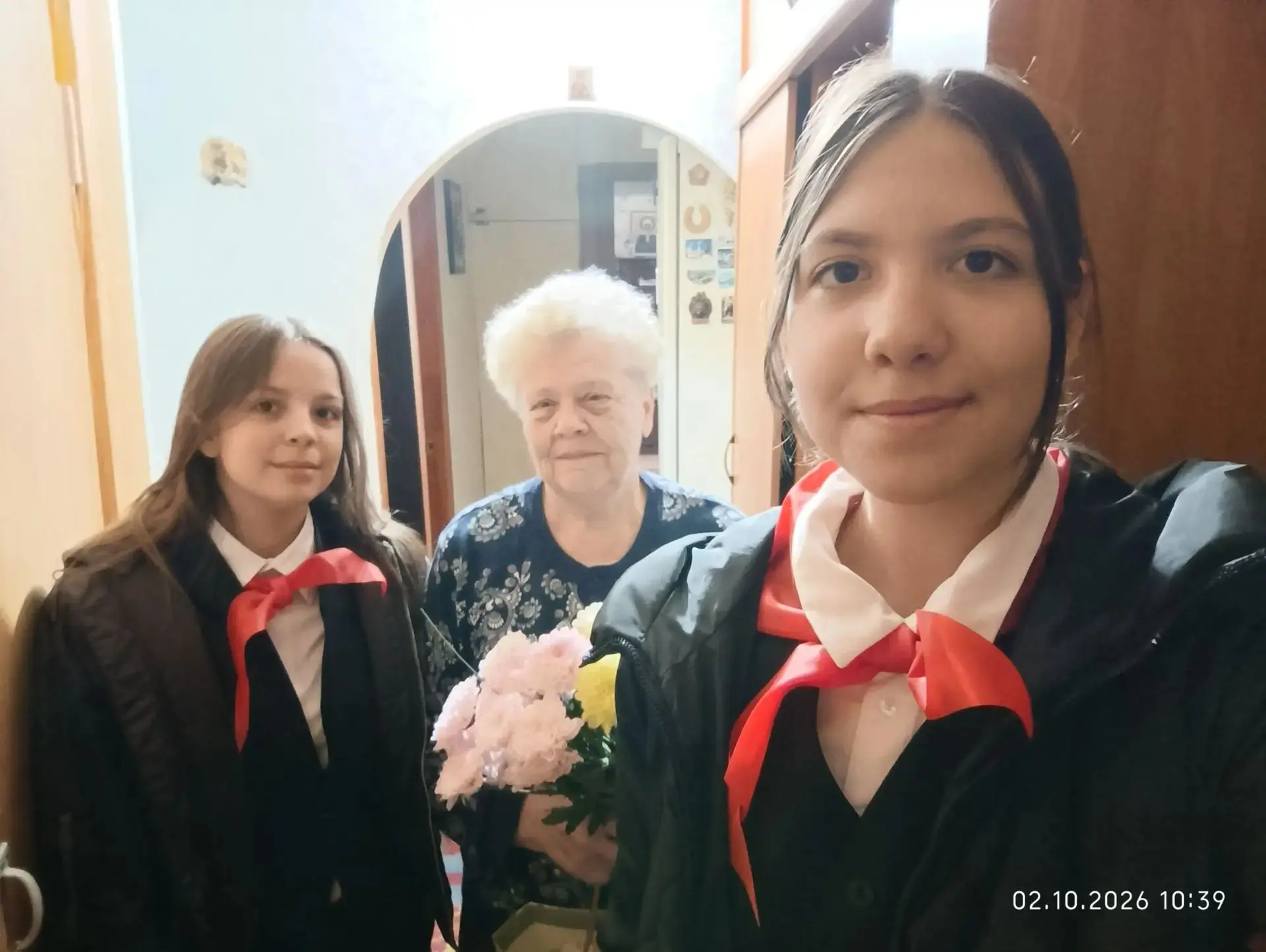 Наши тимуровцы ГИМНАЗИИ ИМ. В.И.ТАНЕЕВА не забывают о тех, кто отдал профессии всю свою...